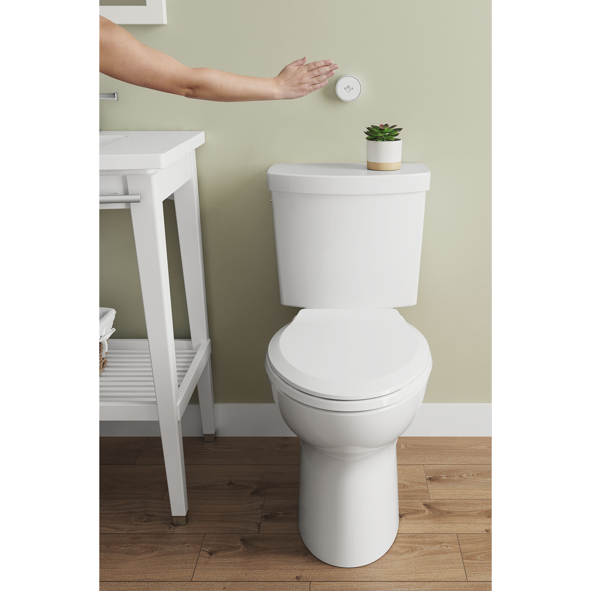Cadet Touchless 1.28 gpf Single Flush Toilet Tank Only with 